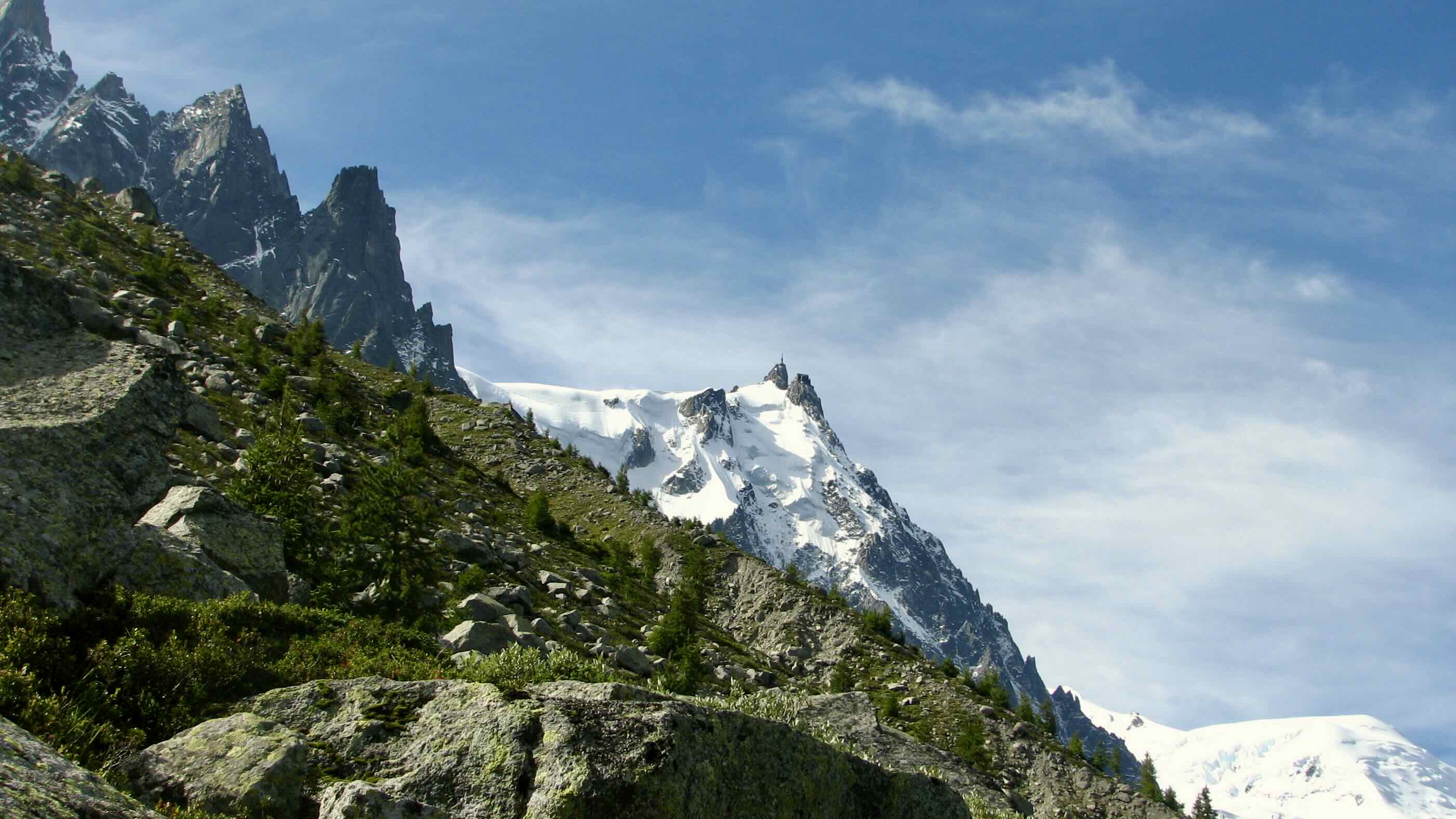 REFUGE ET PLAN DE L'AIGUILLE