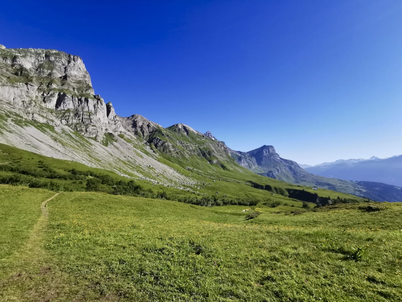 GRAND TOUR DE CORDON ET DE LA VALLEE DE CŒUR
