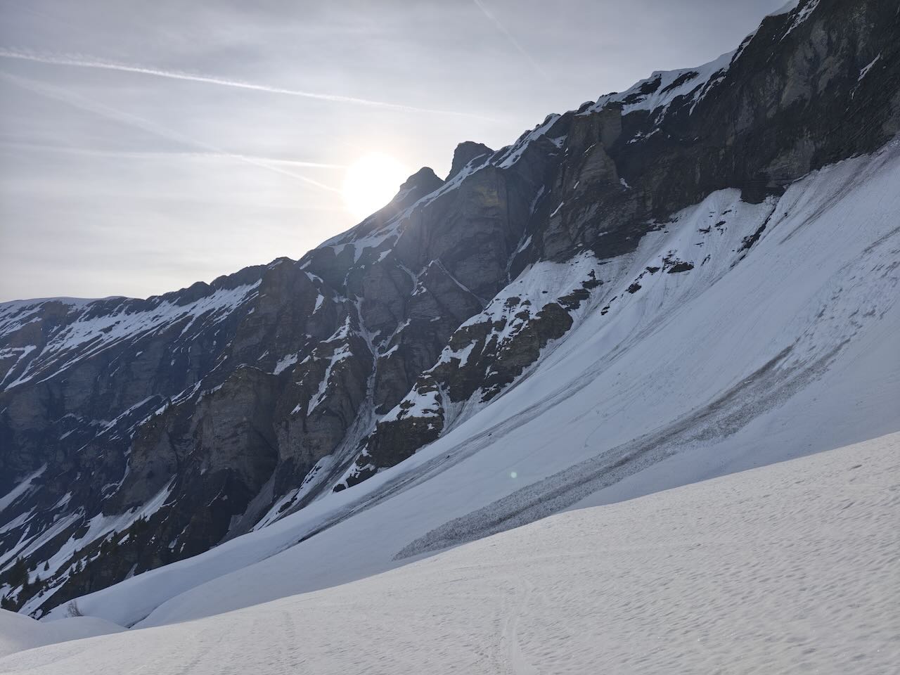 COL DE VÉRY & REFUGE DE LA CROIX DE PIERRE