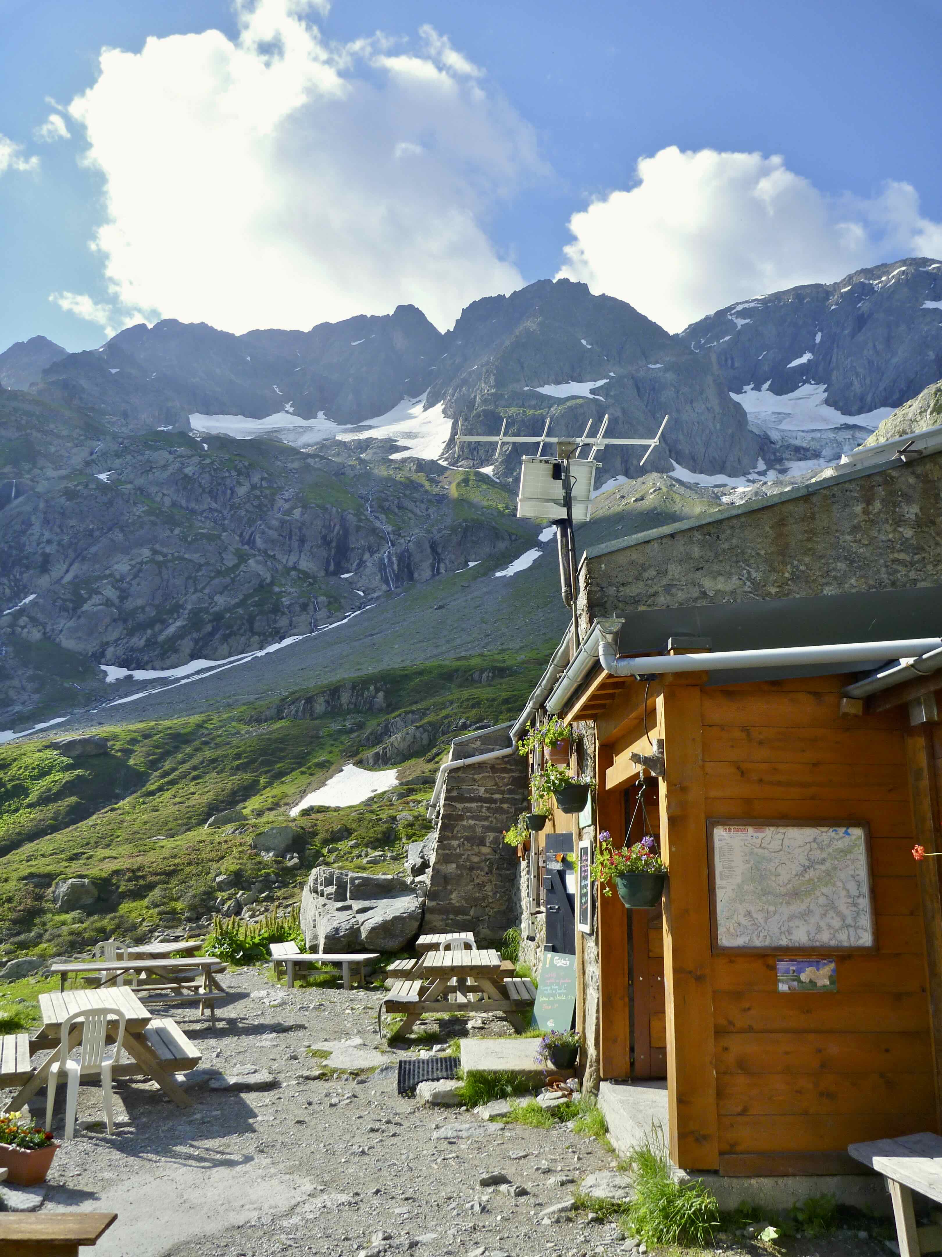REFUGE DE LA PIERRE À BÉRARD — photo 2