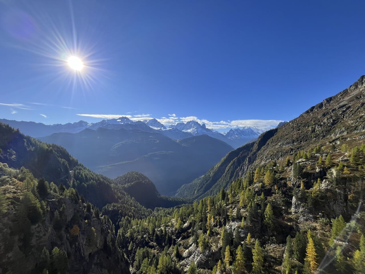 GRAND TOUR D'EMOSSON — photo 2