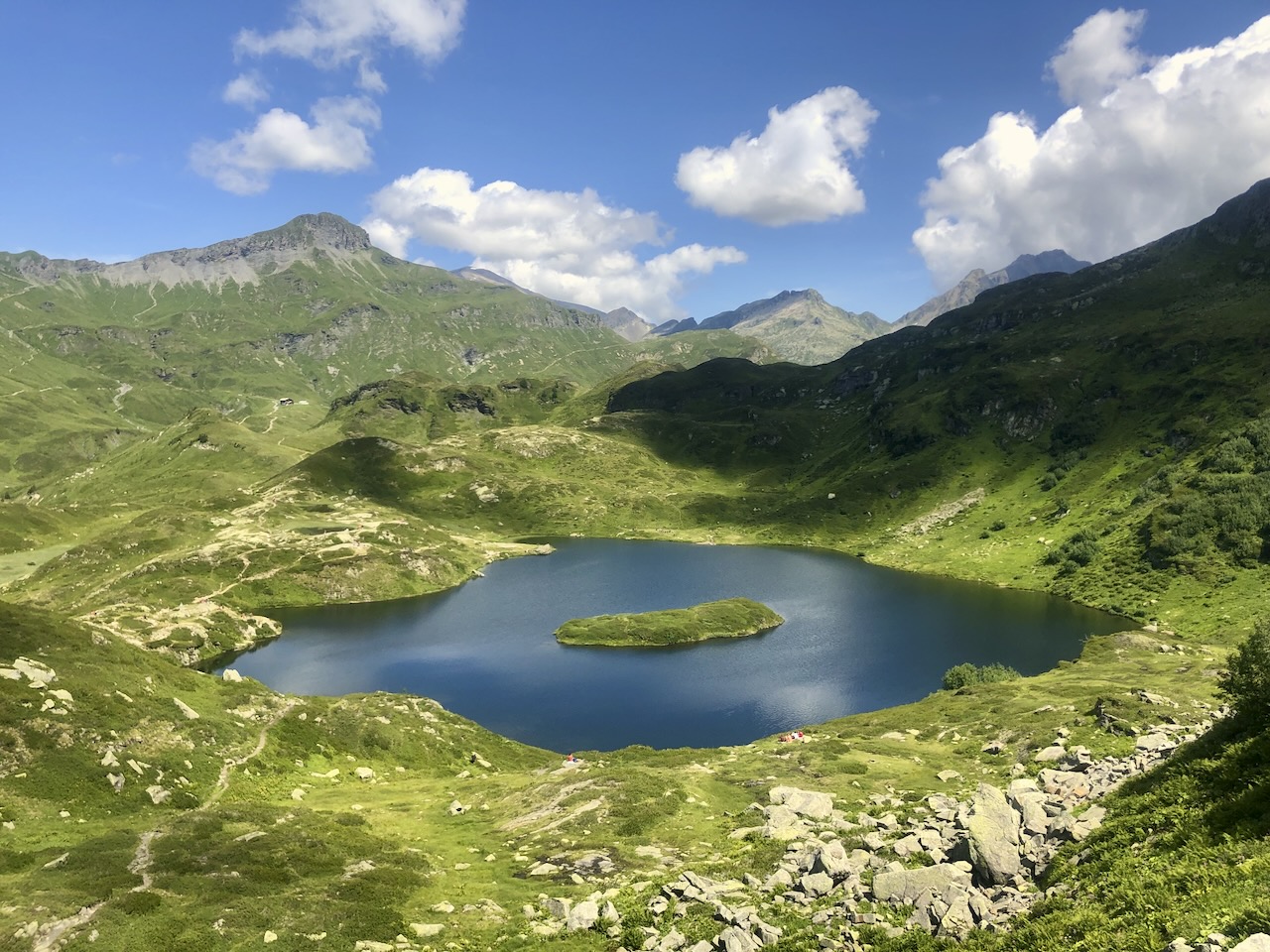 TOUR DES AIGUILLES ROUGES — photo 1